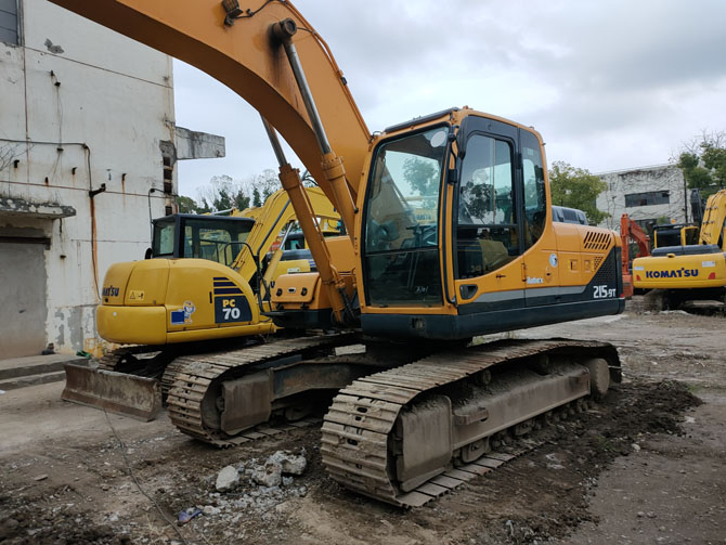 Hyundai R215-9 For Sale