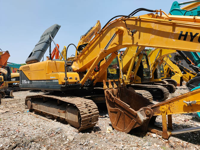 Hyundai R220-9C For Sale