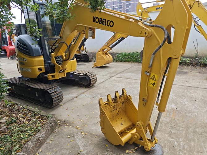 Kobelco SK35SR-6 For Sale