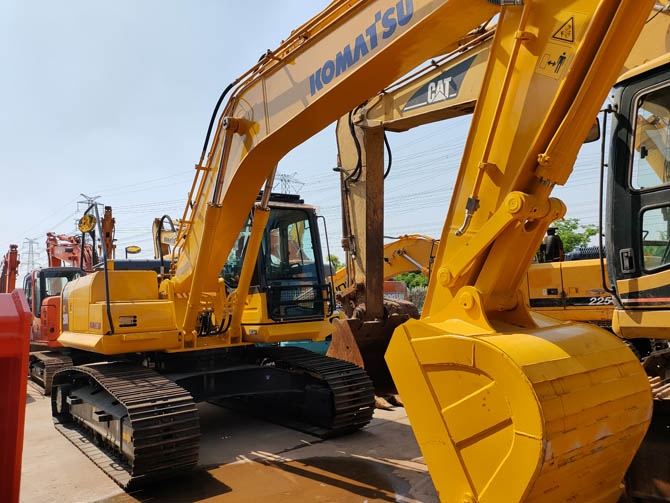 Used Komatsu PC200-8N1 For Sale