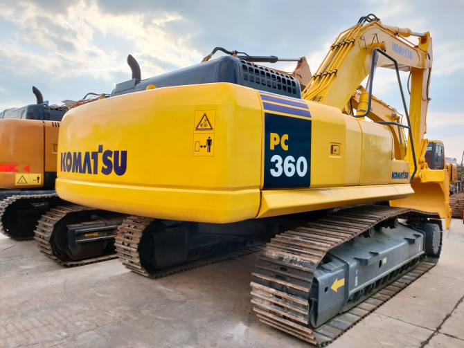 Komatsu PC360-7 Excavator For Sale